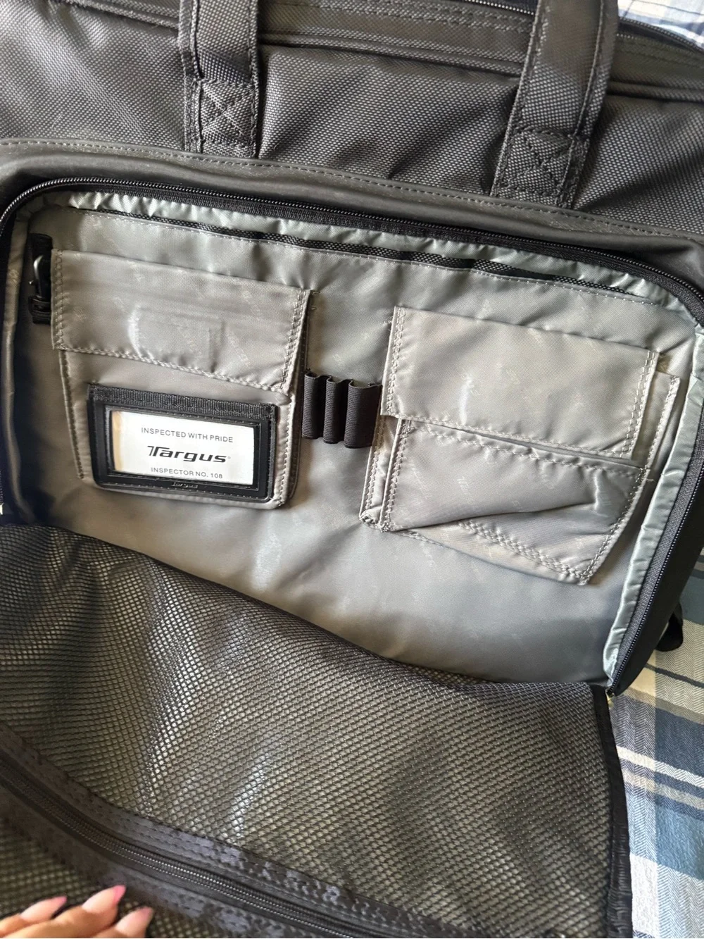Targus Black Men's Briefcase Laptop Bag - Classic Professional Carry